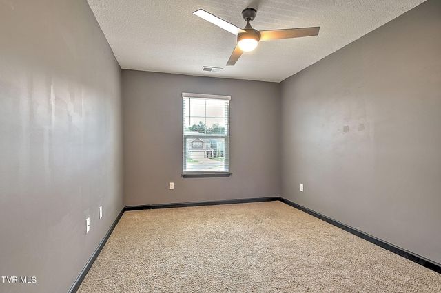 15 Garnet Court, Johnson City, TN 37604