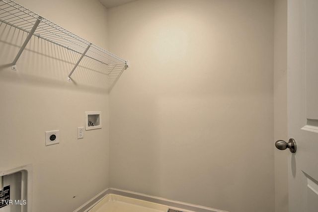15 Garnet Court, Johnson City, TN 37604