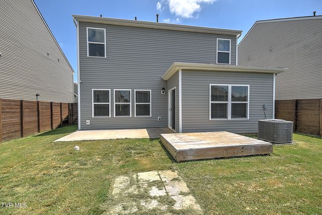15 Garnet Court, Johnson City, TN 37604