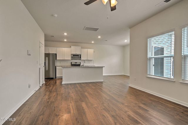 15 Garnet Court, Johnson City, TN 37604