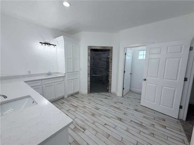 4602 Sandy Ridge St, Corpus Christi, TX 78410