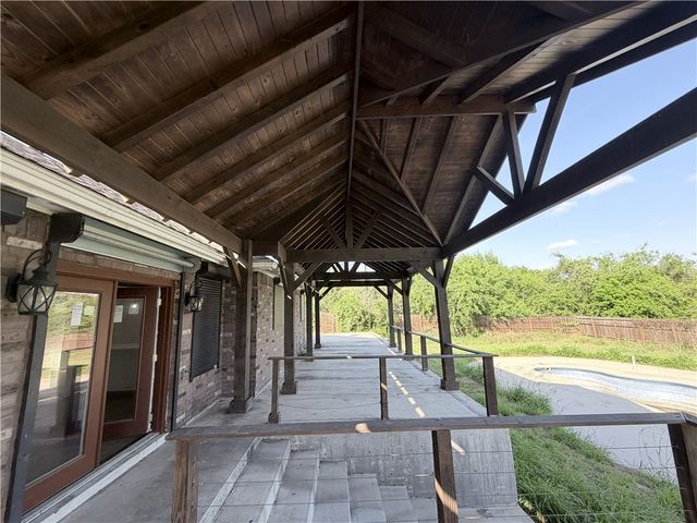 4602 Sandy Ridge St, Corpus Christi, TX 78410