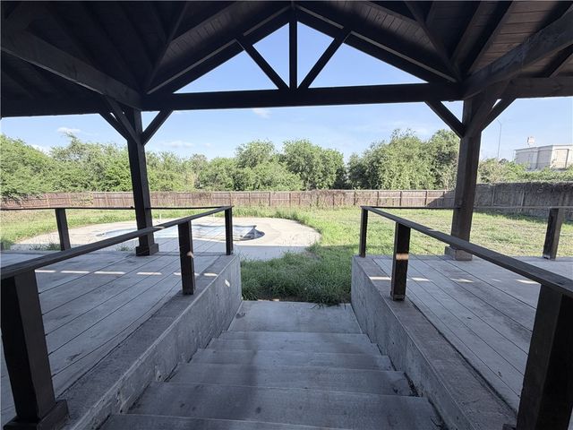 4602 Sandy Ridge St, Corpus Christi, TX 78410