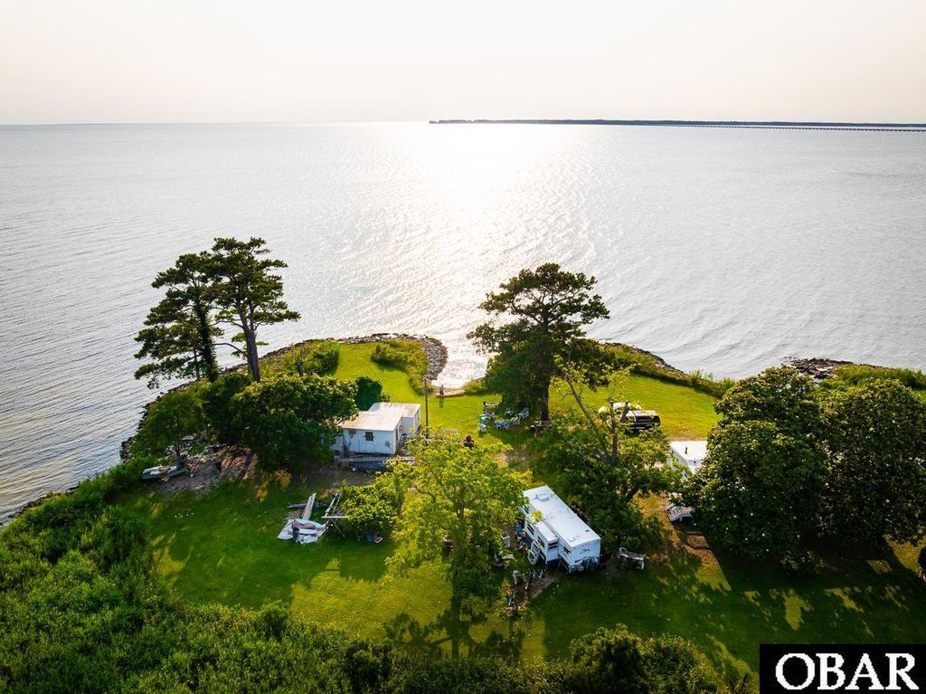 Image 30 of property listing at 1327 W Kitty Hawk Road, Kitty Hawk, NC 27949