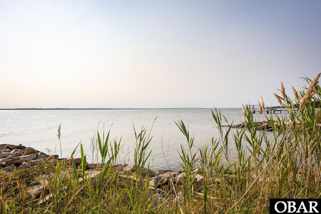 Image 8 of property listing at 1327 W Kitty Hawk Road, Kitty Hawk, NC 27949