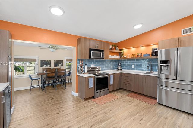 3331 SW 21st St, Fort Lauderdale, FL 33312