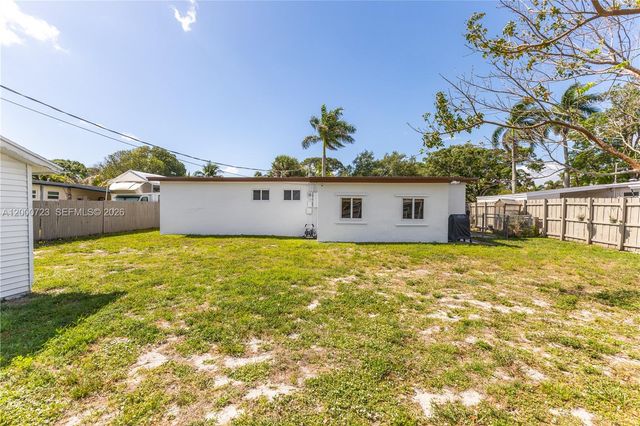 3331 SW 21st St, Fort Lauderdale, FL 33312