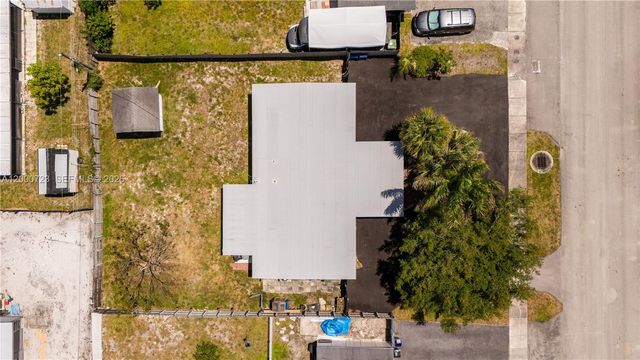 3331 SW 21st St, Fort Lauderdale, FL 33312