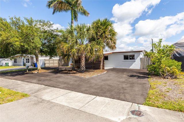 3331 SW 21st St, Fort Lauderdale, FL 33312