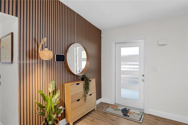 3331 SW 21st St, Fort Lauderdale, FL 33312