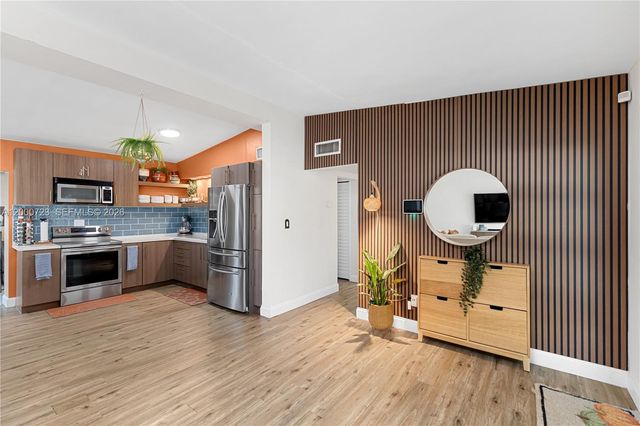 3331 SW 21st St, Fort Lauderdale, FL 33312