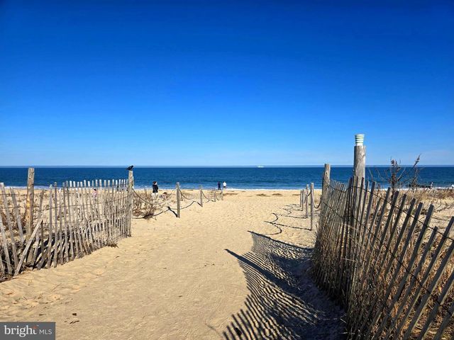 19798 HEBRON, Rehoboth Beach, DE 19971