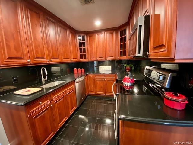 400 Adams Way 244, Sayville, NY 11782
