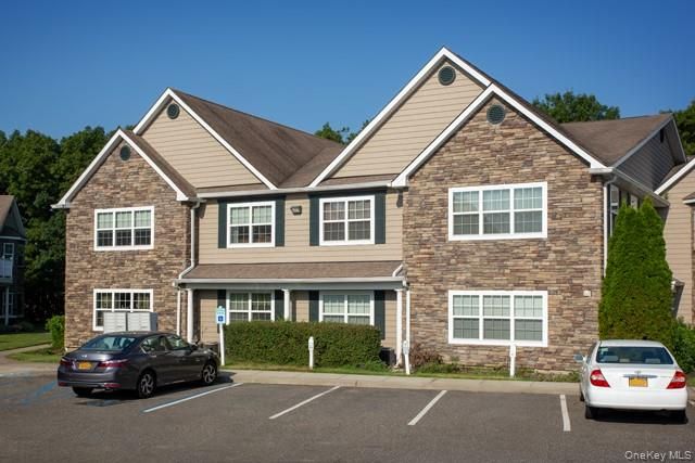 400 Adams Way 244, Sayville, NY 11782