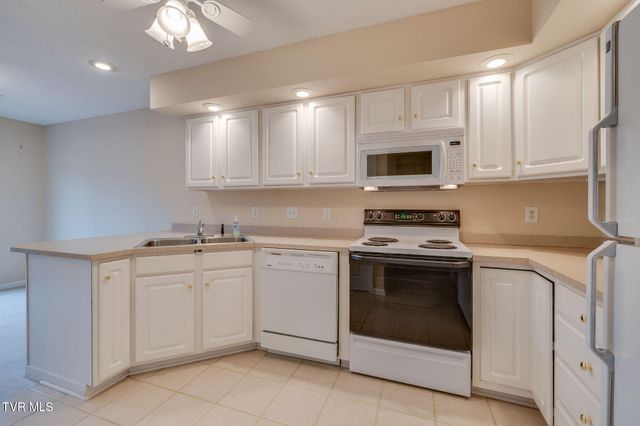 124 Bentley Parc, Johnson City, TN 37615