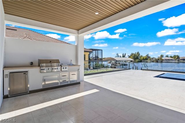 432 Burnt Store RD S, Cape Coral, FL 33991