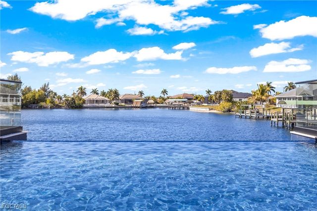 432 Burnt Store RD S, Cape Coral, FL 33991