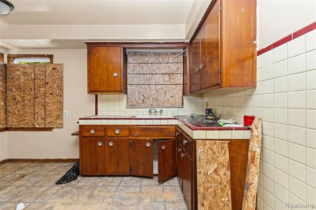 19714 Ryan Road, Detroit, MI 48234