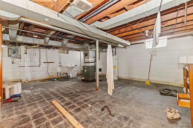19714 Ryan Road, Detroit, MI 48234