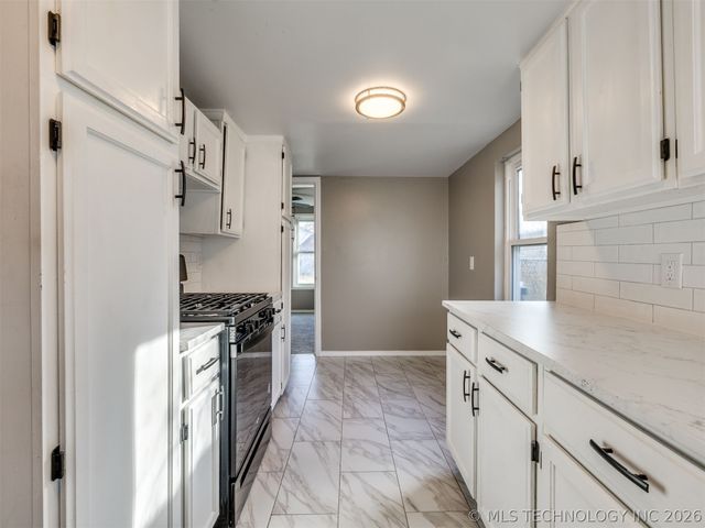 453 S 50th West Avenue, Tulsa, OK 74127