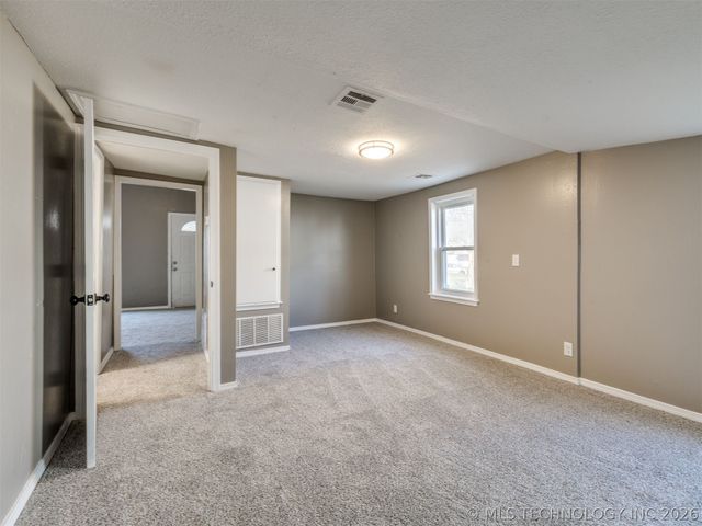 453 S 50th West Avenue, Tulsa, OK 74127