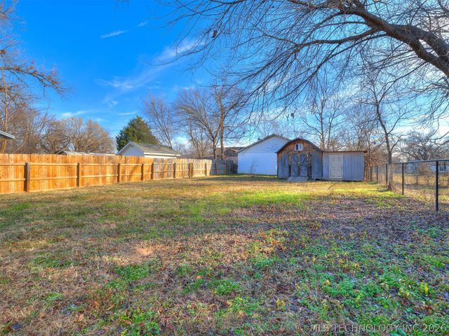 453 S 50th West Avenue, Tulsa, OK 74127