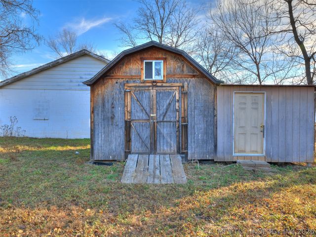 453 S 50th West Avenue, Tulsa, OK 74127