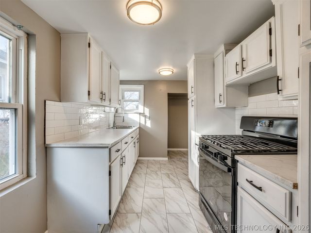 453 S 50th West Avenue, Tulsa, OK 74127