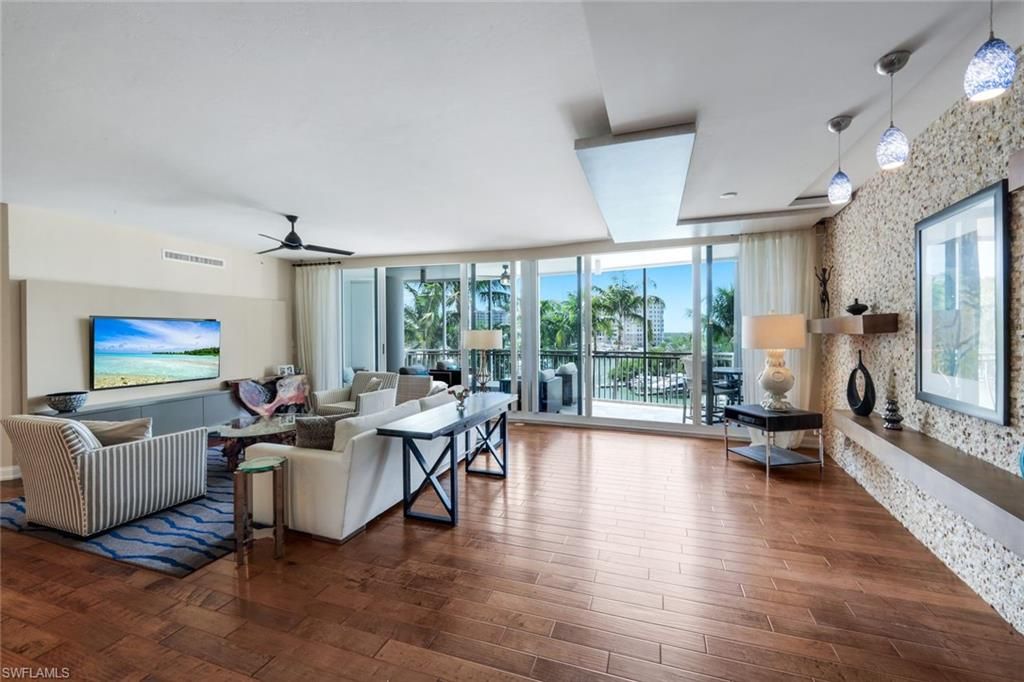 13675 Vanderbilt DR 406, NAPLES, FL 34110 — photo 5
