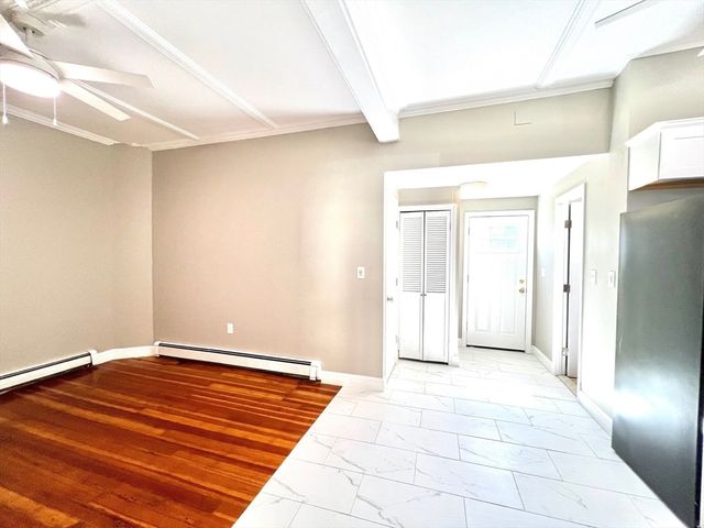 6 Holland Street 6R, Winchester, MA 01890