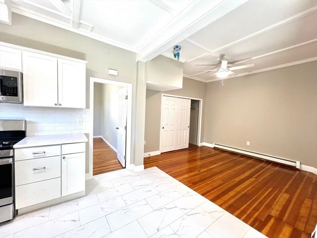 6 Holland Street 6R, Winchester, MA 01890