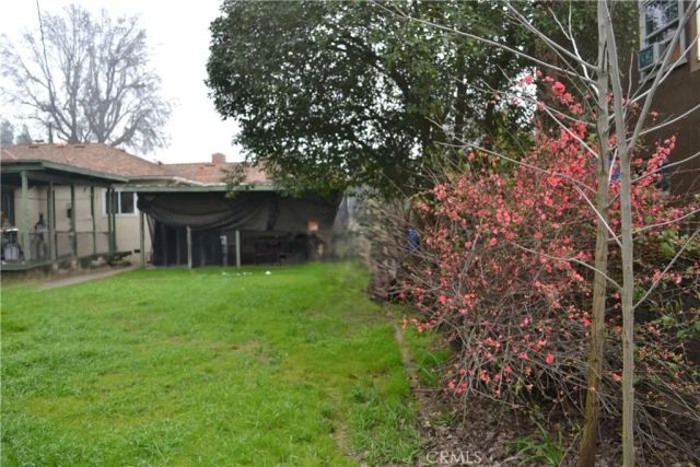 2327 S Garden Street, Visalia, CA 93277