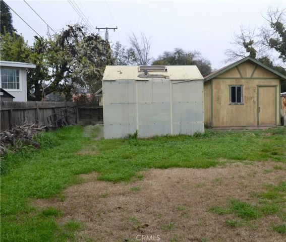 2327 S Garden Street, Visalia, CA 93277