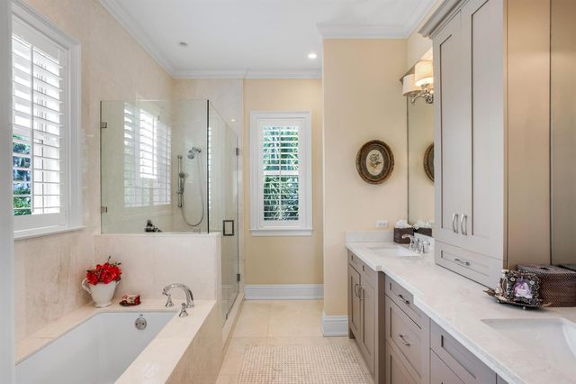 110 Sea Lane, Delray Beach, FL 33483