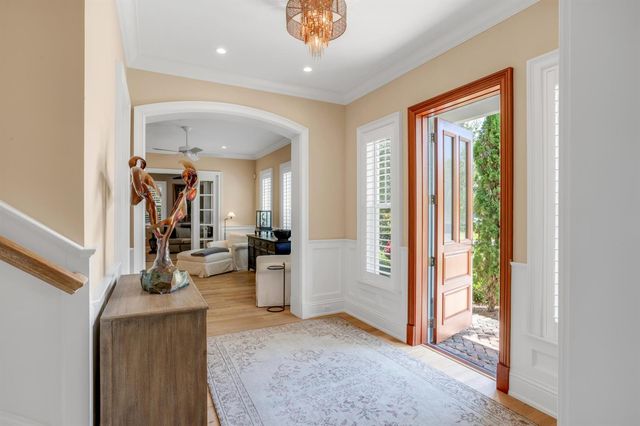 110 Sea Lane, Delray Beach, FL 33483