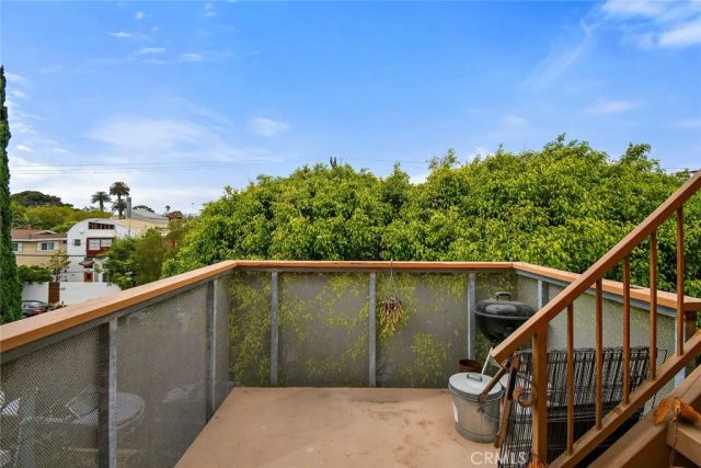 241 Horizon Avenue, Venice, CA 90291