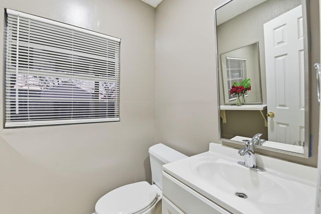 506 Ogilvie Street, Houston, TX 77017