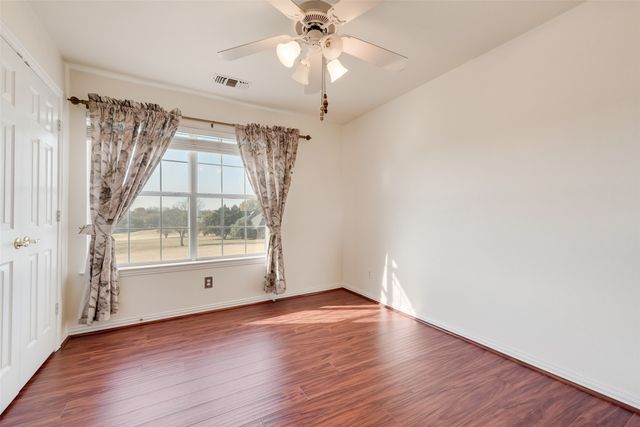 1607 Masters Drive, Desoto, TX 75115