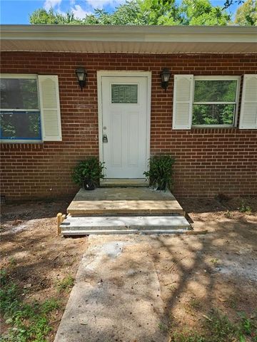 3298 E NC Highway 89 E, Walnut Cove, NC 27052