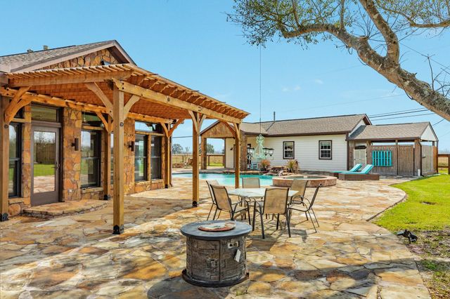 5022 Riverview Drive CR930, Alvin, TX 77511