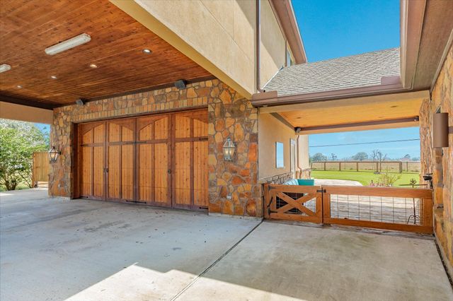 5022 Riverview Drive CR930, Alvin, TX 77511