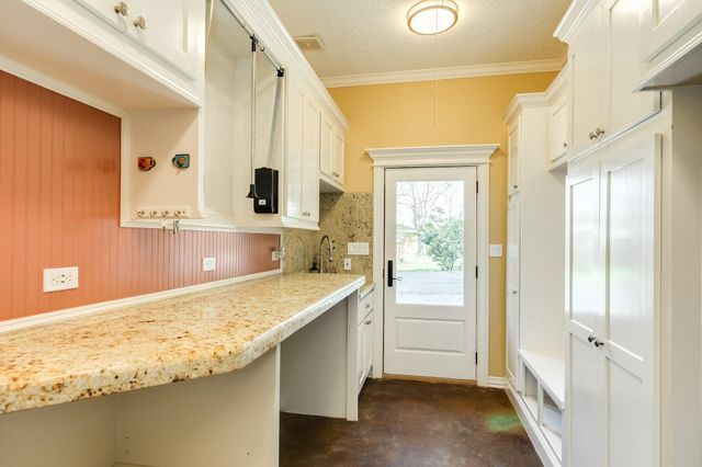 5022 Riverview Drive CR930, Alvin, TX 77511