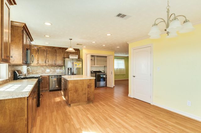 5022 Riverview Drive CR930, Alvin, TX 77511