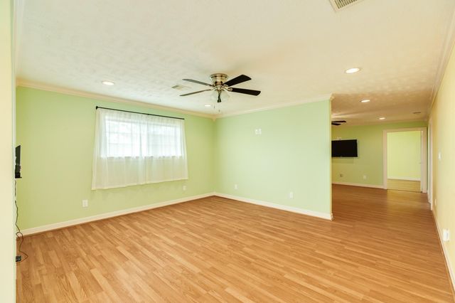 5022 Riverview Drive CR930, Alvin, TX 77511