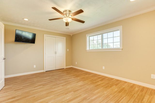 5022 Riverview Drive CR930, Alvin, TX 77511