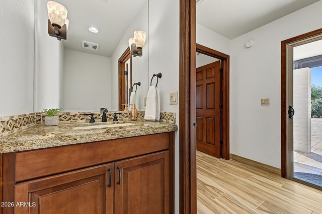12623 N 73RD Place, Scottsdale, AZ 85260