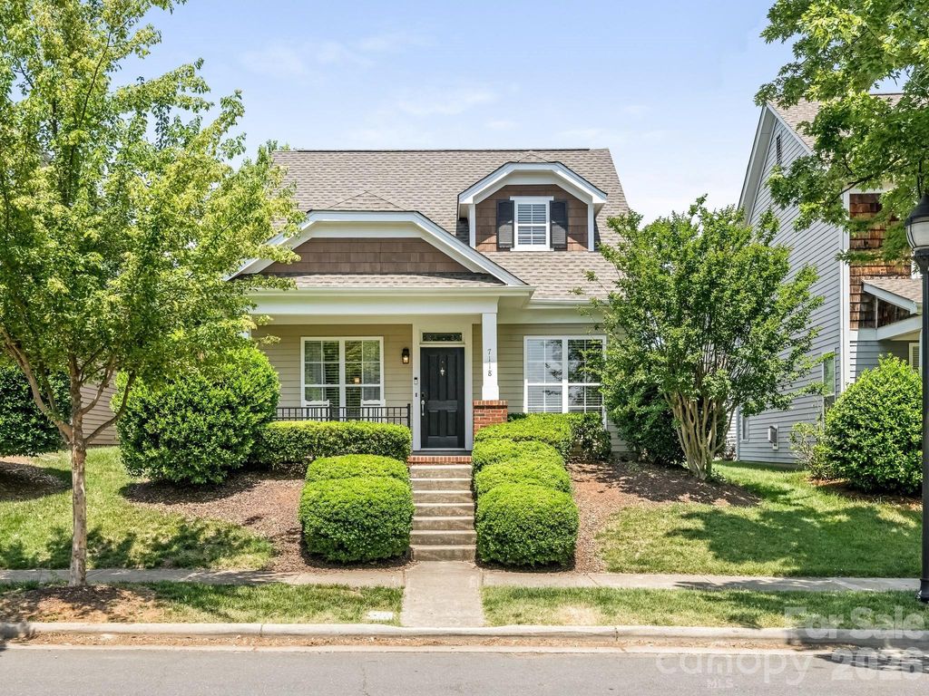 7118 Blakeney Greens Boulevard, Charlotte, NC 28277