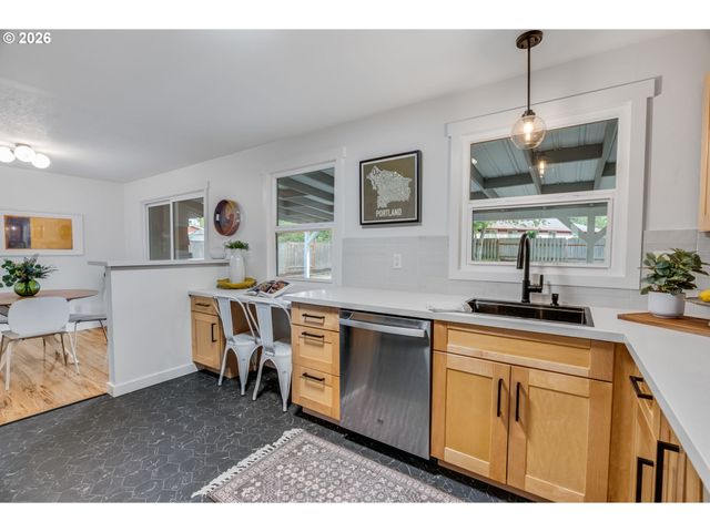 11755 Sw BAKER St, Beaverton, OR 97008