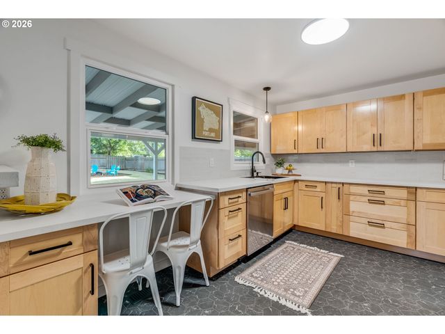 11755 Sw BAKER St, Beaverton, OR 97008