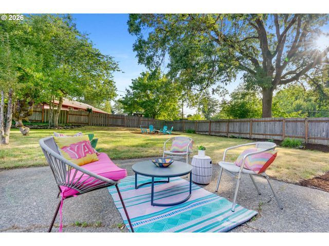 11755 Sw BAKER St, Beaverton, OR 97008